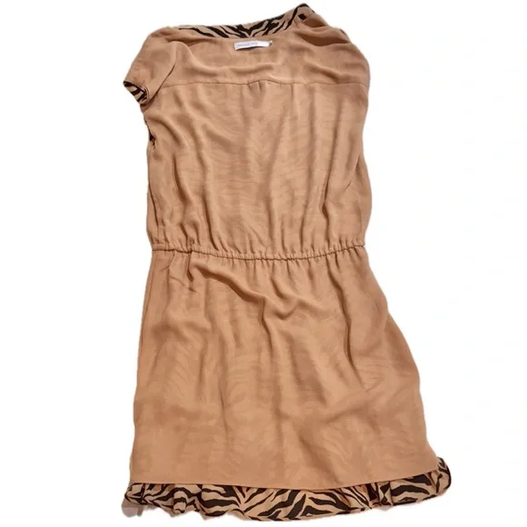 👗🐆 REBECCA MINKOFF Zebra Print Tiered Mini Dress | Tan & Black Animal Print | M - Picture 7 of 10